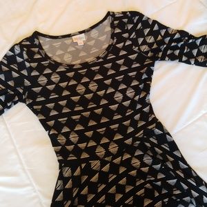 Black and White LuLaRoe Nicole